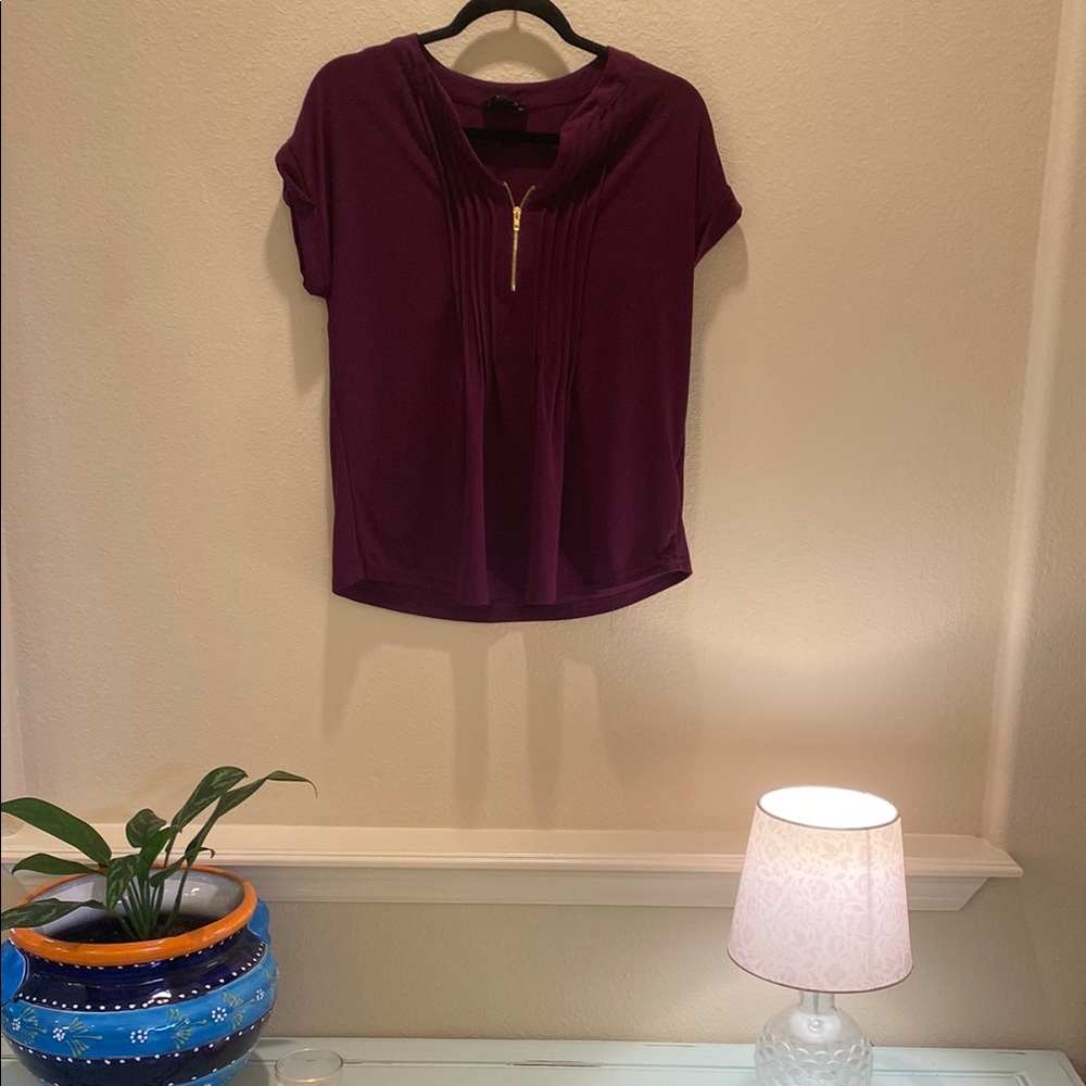 Women's Purple Top Stretchy and Stylish